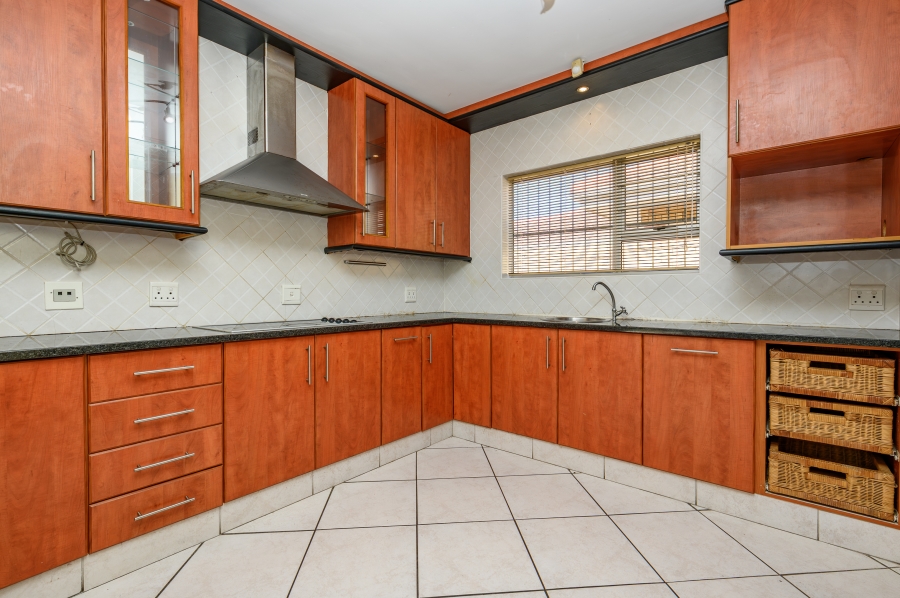 3 Bedroom Property for Sale in Summerstrand Eastern Cape